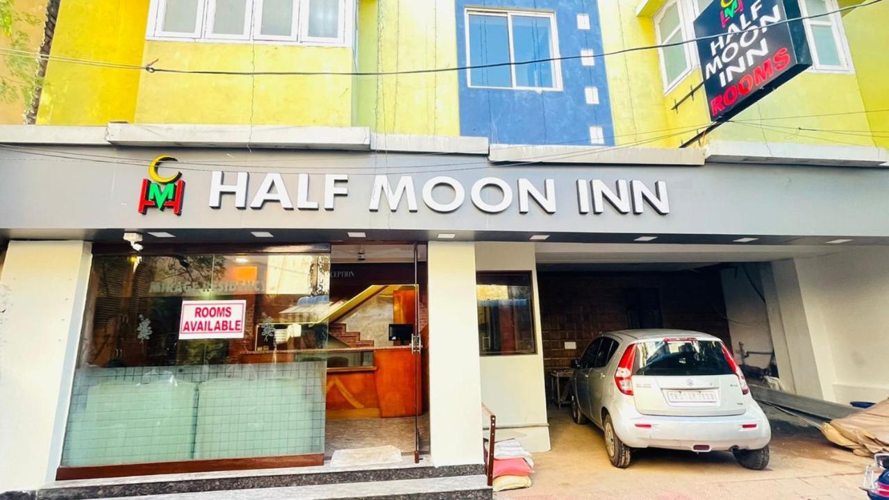 Half Moon Inn Chennai Dış mekan fotoğraf